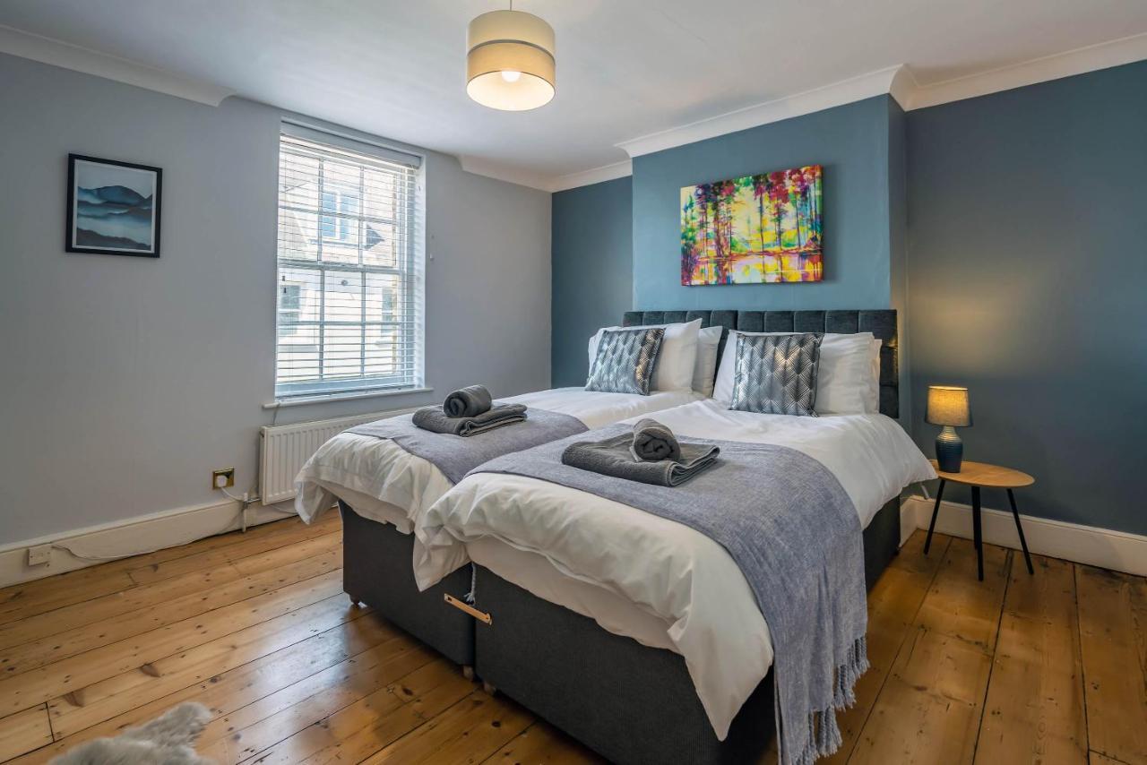 Two Bedroom House In Canterbury City Centre Extérieur photo